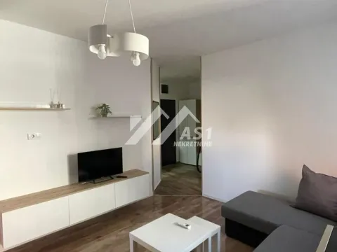 Izdavanje, dvosoban stan, 46m², Bulevar Oslobodjenja, Novi Sad Sve Podlokacije - image 2