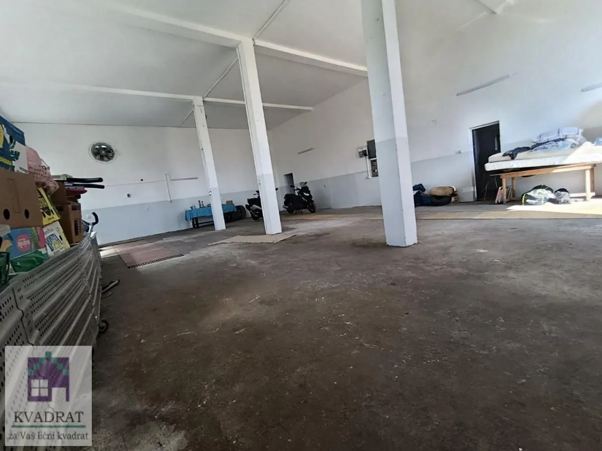 Rent, office space, 230m², Urovci, Obrenovac