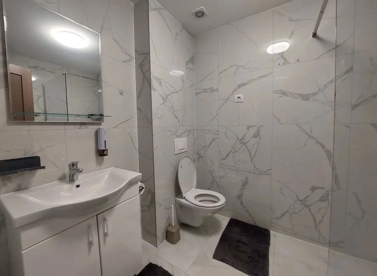 Rent, two bedroom apartment, 70m², Radanovići, Kotor