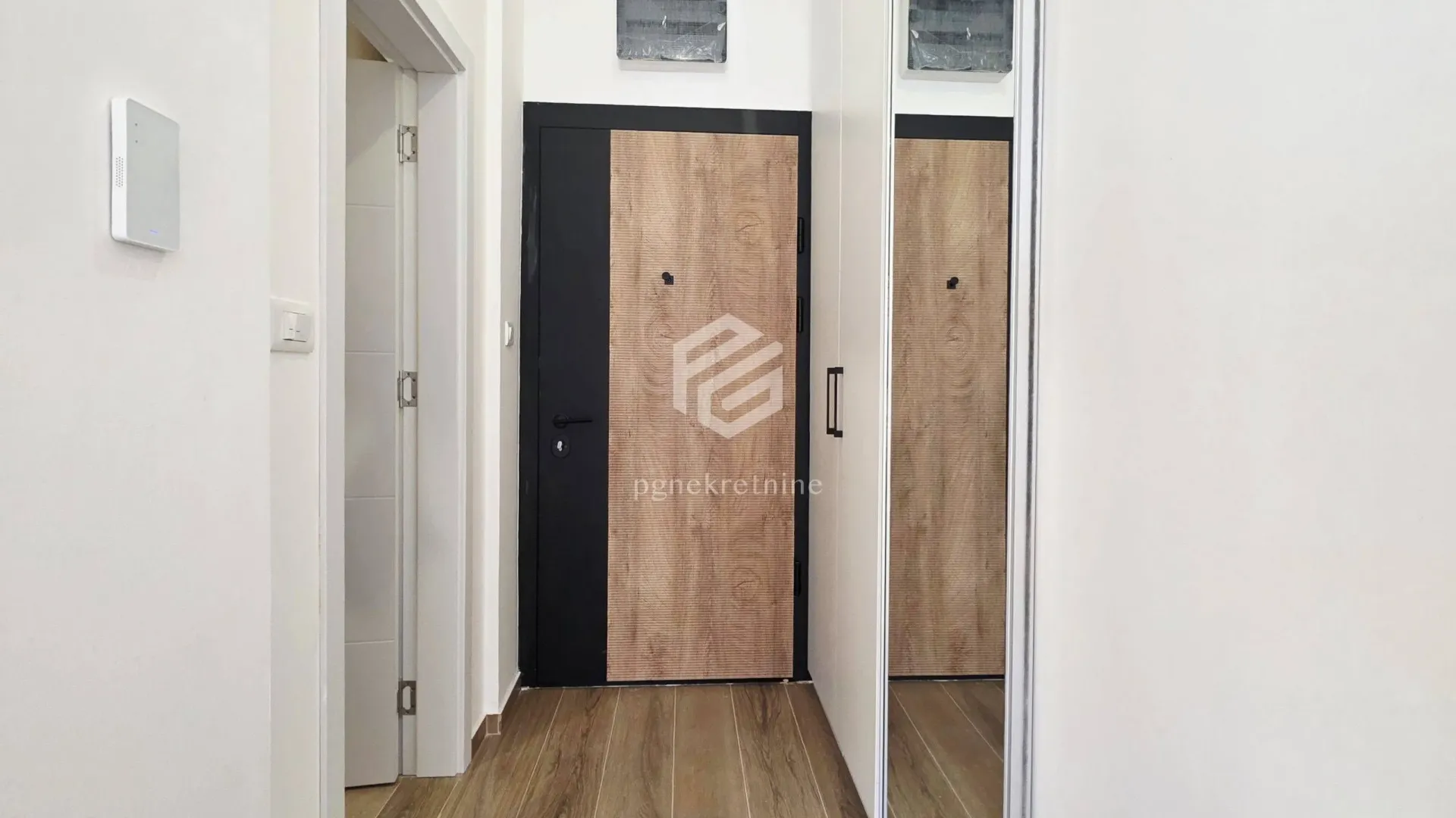Rent, apartment, 21m², Tološi, Podgorica