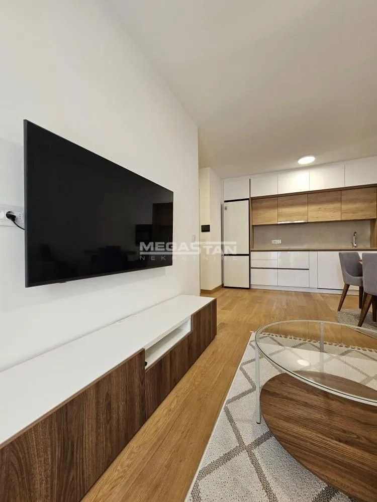 Rent, one bedroom apartment, 45m², Đeram Pijaca, Beograd