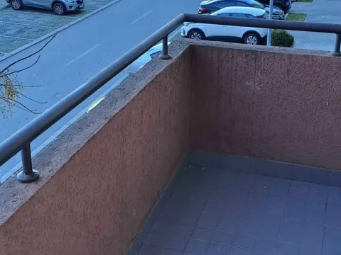 Prodaja, jednosoban stan, 45m², Stari Aerodrom, Podgorica - image 11