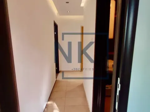 Rent, office space, 80m², Blok 5, Podgorica - image 8