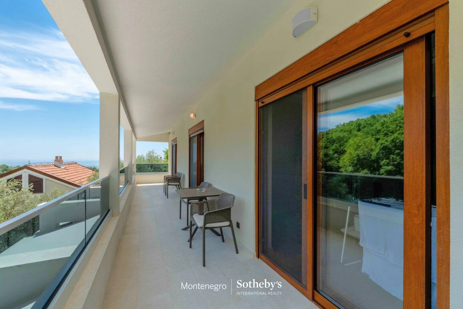 Prodaja, kuća, 261m², Rijeka Reževići, Budva