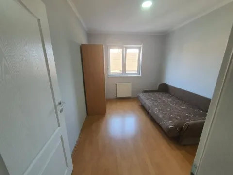Izdavanje, dvosoban stan, 61m², Centar, Jagodina - image 3