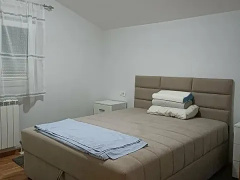 Izdavanje, dvosoban stan, 84m², Zagorič, Podgorica - image 6