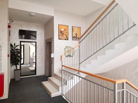 Rent, one bedroom apartment, 45m², City Kej, Podgorica - image 2