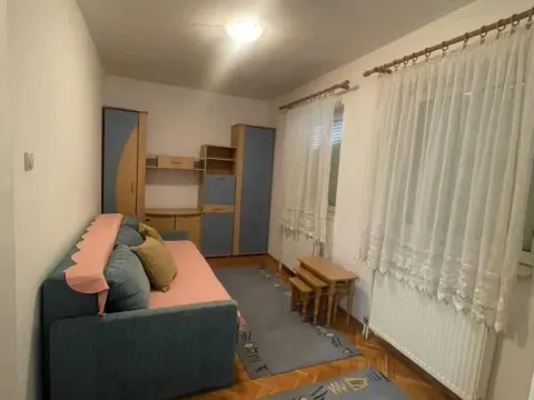 Stan in Nova Detelinara