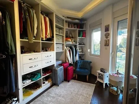 Sale, two bedroom apartment, 88m², Bečići, Budva - image 9