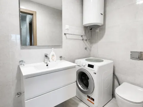 Izdavanje, dvosoban stan, 85m², Master Kvart, Podgorica - image 6