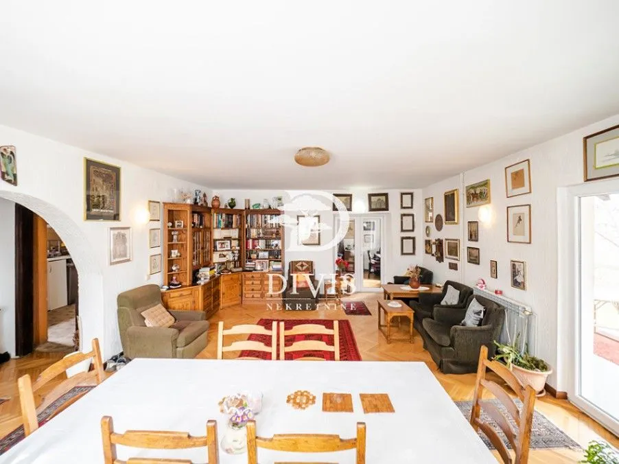 Prodaja, četvorosoban stan, 336m², Zeleno Brdo, Zvezdara Sve Podlokacije