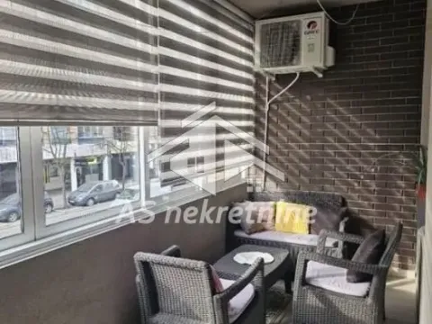 Izdavanje, četvorosoban stan, 96m², Vračar Sve Podlokacije, Beograd - image 18