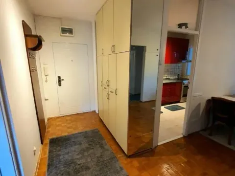 Izdavanje, trosoban stan, 75m², Voždovac Sve Podlokacije, Beograd - image 8