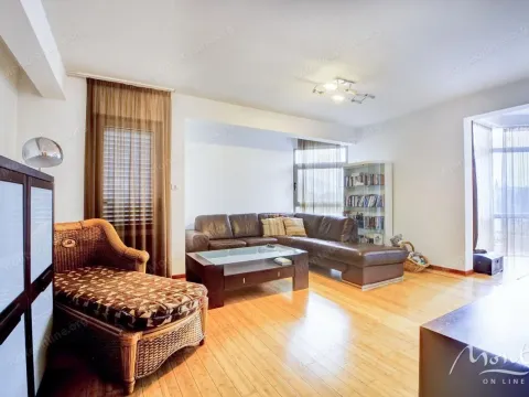 Sale, two bedroom apartment, 80m², Maine, Budva - image 2