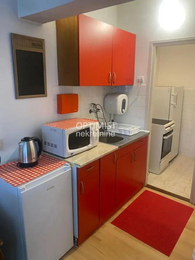 Rent, one bedroom apartment, 41m², Novi Beograd Sve Podlokacije, Beograd