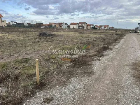 Prodaja, plac, 1100m², Zemun Ugrinovci, Zemun Sve Podlokacije - image 2