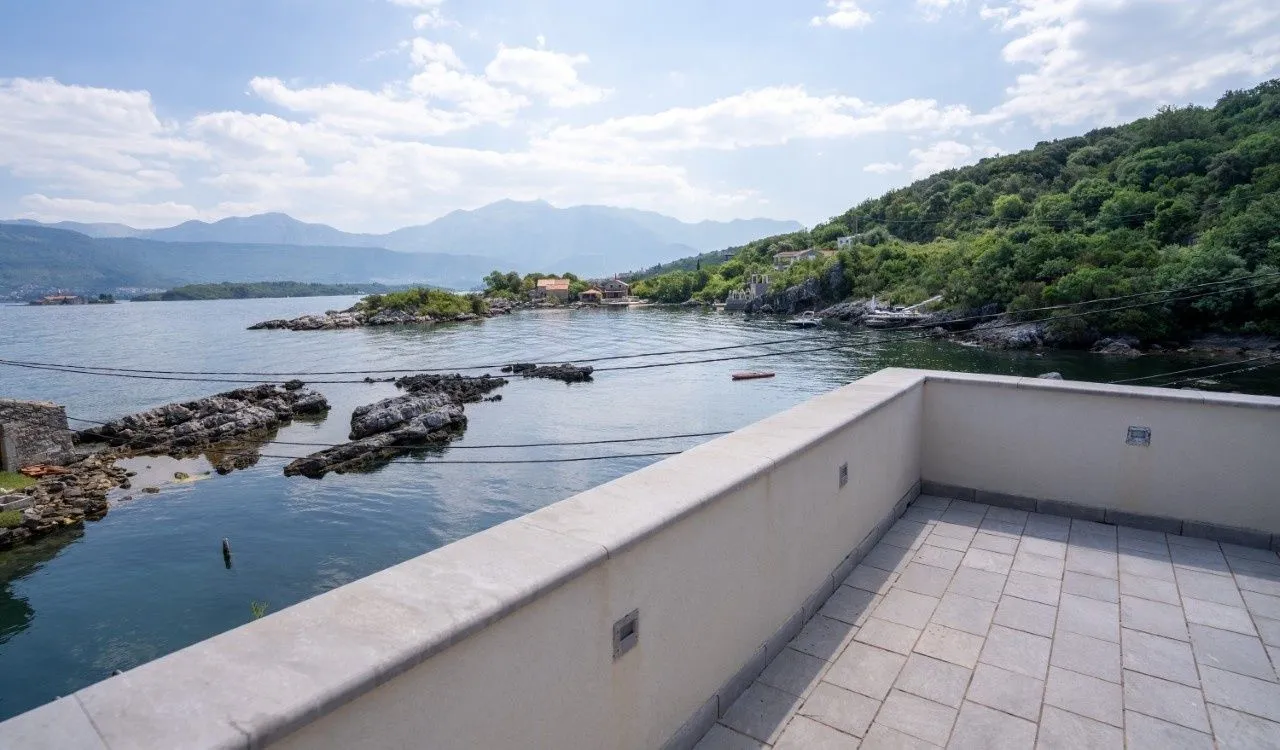 Prodaja, kuća, 121m², Tivat, Crna Gora