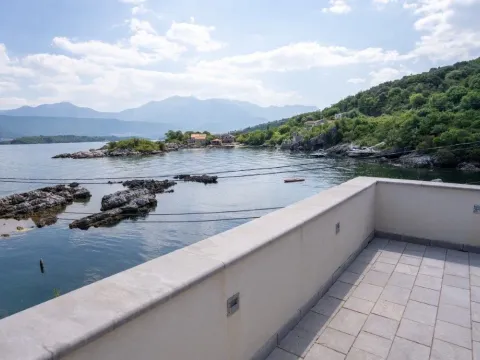 Prodaja, kuća, 121m², Tivat, Crna Gora - image 14