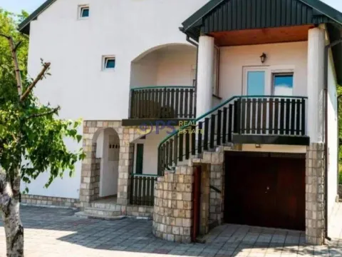 Sale, house, 304m², Kolašin, Crna Gora - image 24