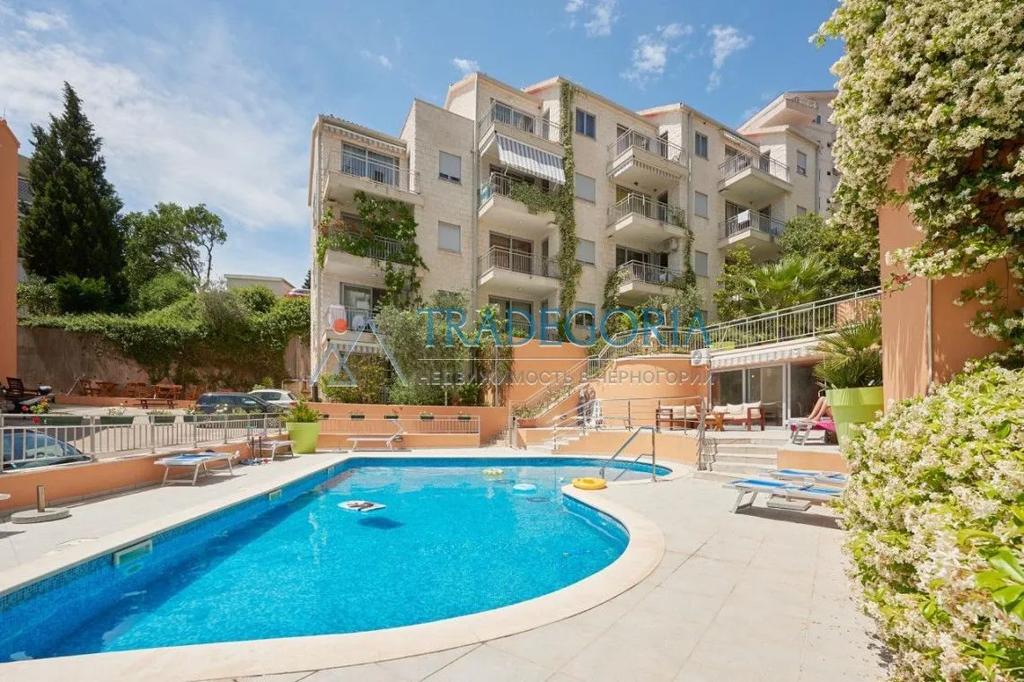Prodaja, dvosoban stan, 68m², Petrovac, Budva