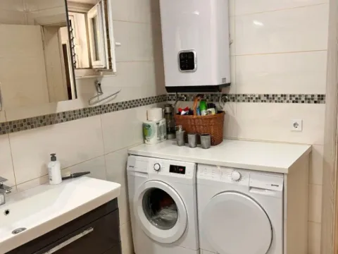 Rent, house, 170m², Stari Aerodrom, Podgorica - image 4