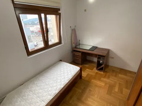 Rent, two bedroom apartment, 55m², Stari Aerodrom, Podgorica - image 10