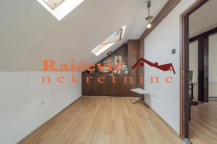Prodaja, trosoban stan, 96m², Savski Venac, Beograd