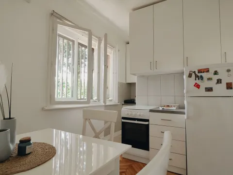 Izdavanje, jednosoban stan, 27m², Pobrežje, Podgorica - image 2