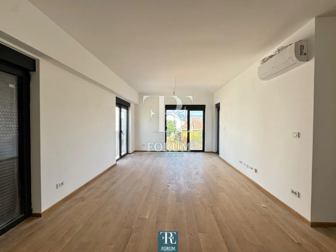 Prodaja, dvosoban stan, 76m², Zabjelo, Podgorica