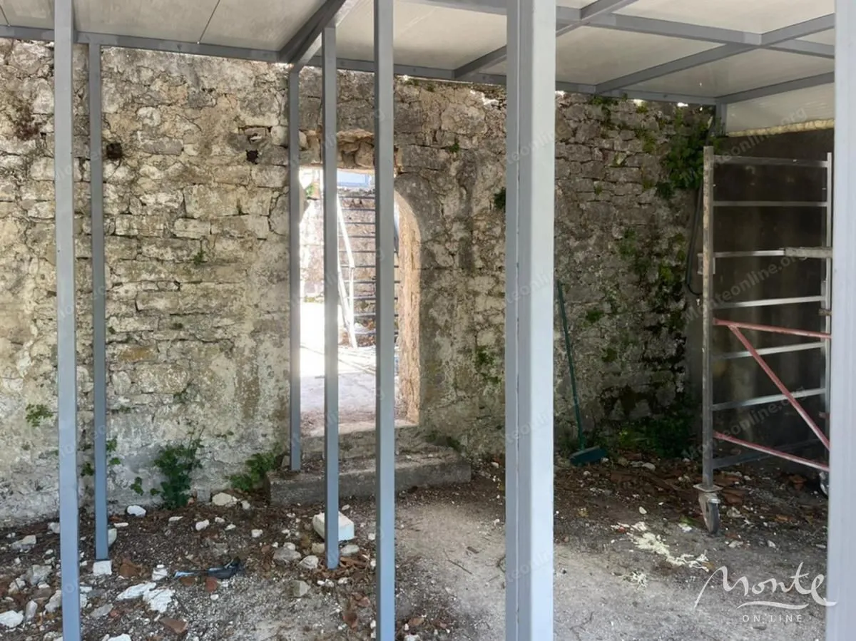 Prodaja, kuća, 77m², Tuđemili, Bar