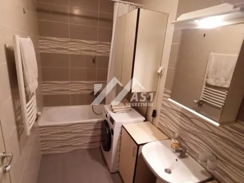 Izdavanje, trosoban stan, 52m², Nova Detelinara, Novi Sad Sve Podlokacije - image 9