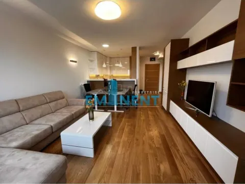 Stan in Novi Beograd Blok 65