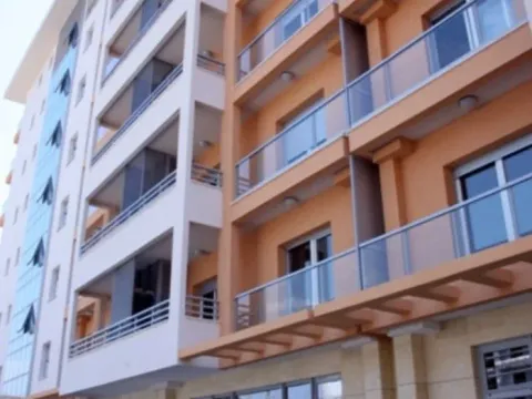 Prodaja, dvosoban stan, 64m², City Kvart, Podgorica - image 2