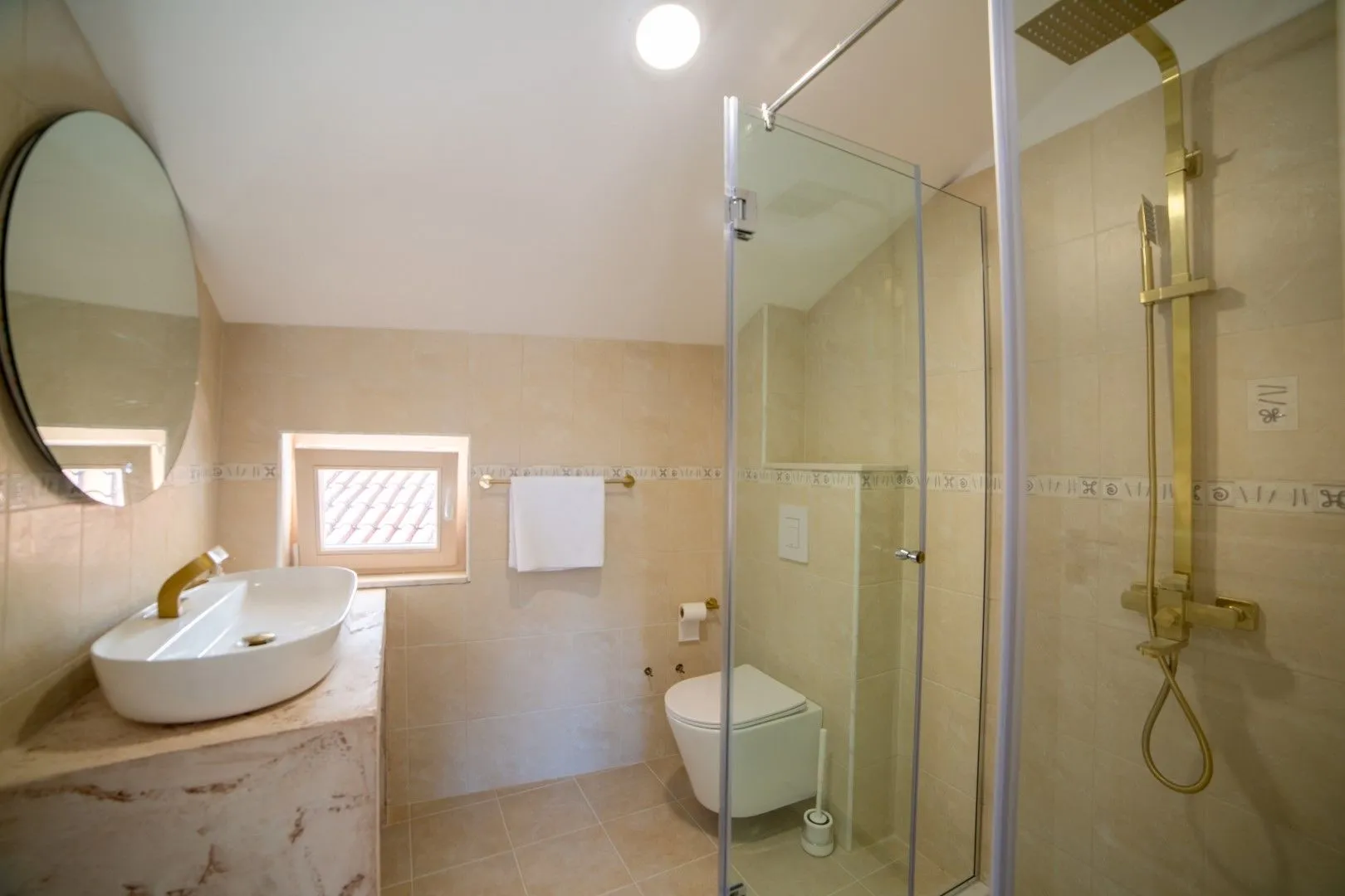 Rent, house, 315m², Tivat, Crna Gora