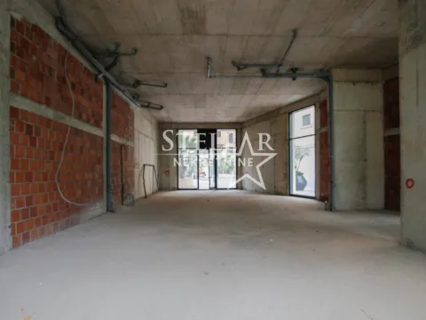 Rent, office space, 126m², Ljubović, Podgorica - image 5