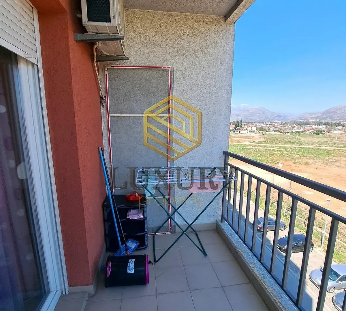 Rent, one bedroom apartment, 49m², Stari Aerodrom, Podgorica