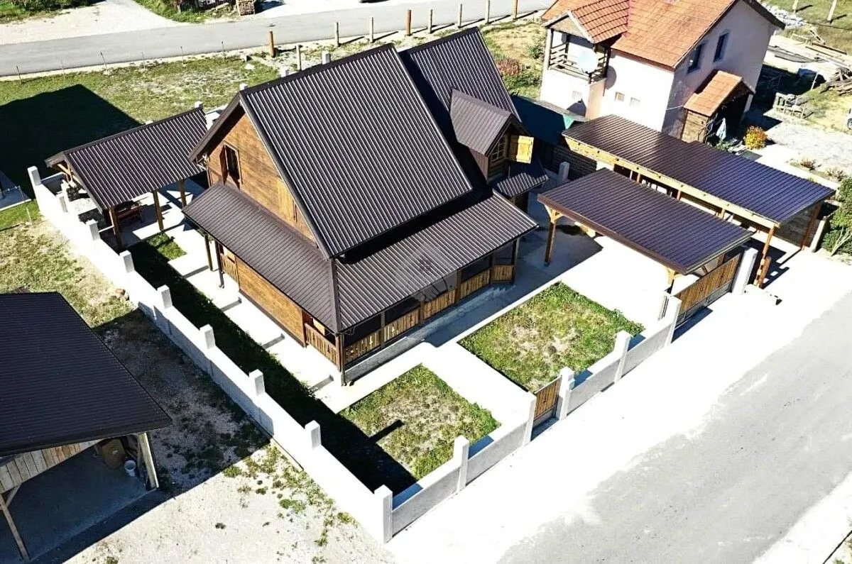 Prodaja, kuća, 122m², Kolašin, Crna Gora
