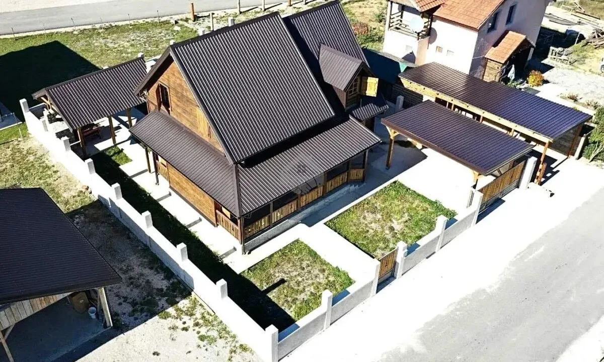 Prodaja, kuća, 122m², Kolašin, Crna Gora