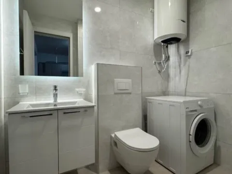 Izdavanje, jednosoban stan, 46m², Stari Aerodrom, Podgorica - image 7