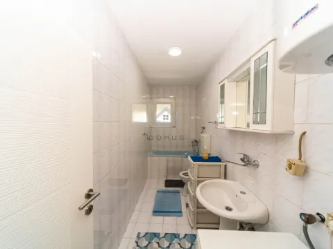 Izdavanje, jednosoban stan, 70m², Zlatica, Podgorica - image 7