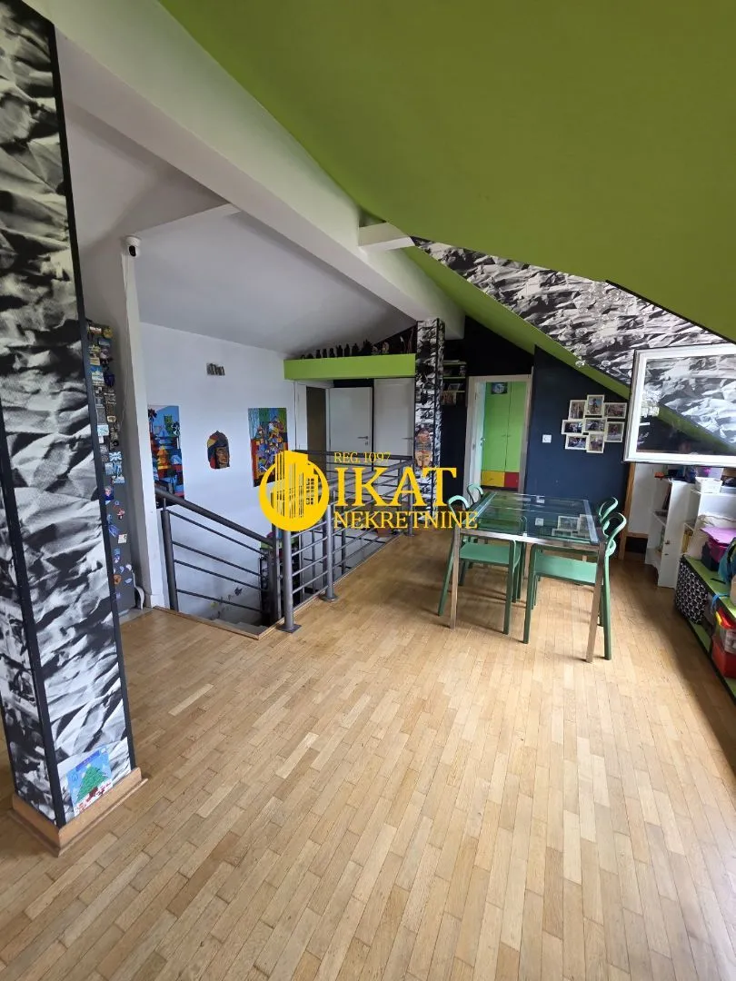 Sale, three bedroom apartment, 78m², Neimar, Vračar Sve Podlokacije