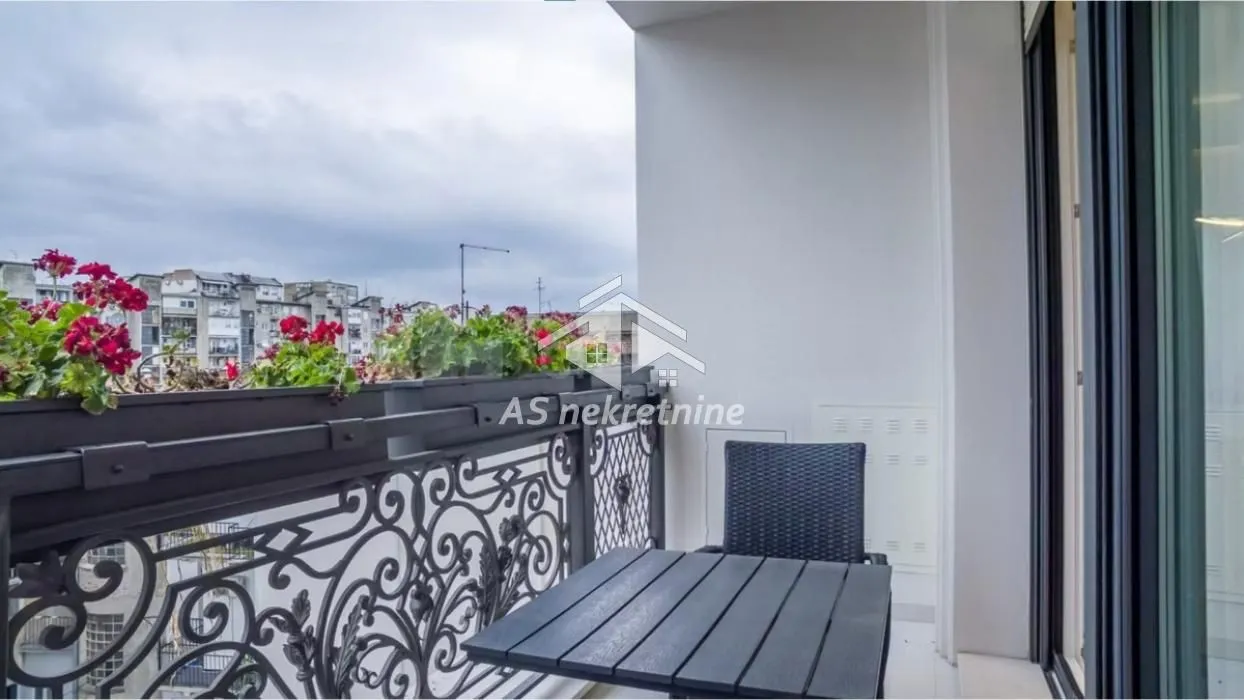 Rent, apartment, 188m², Kalenić Pijaca, Vračar Sve Podlokacije