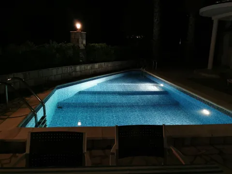 Prodaja, kuća, 234m², Prijevor, Budva - image 5