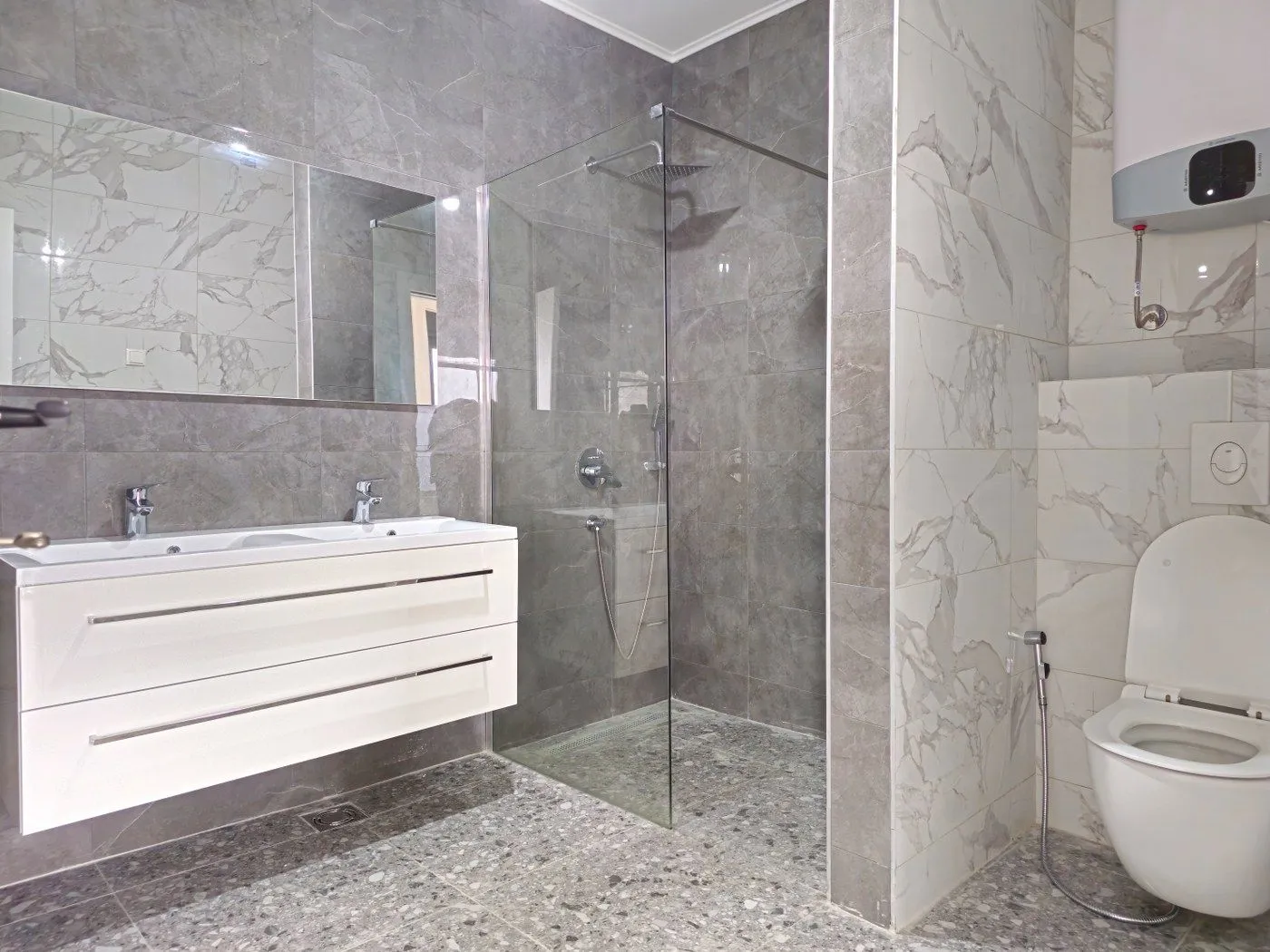 Sale, house, 184m², Komoševina, Budva