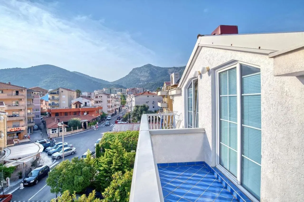Sale, house, 487m², Budva, Crna Gora