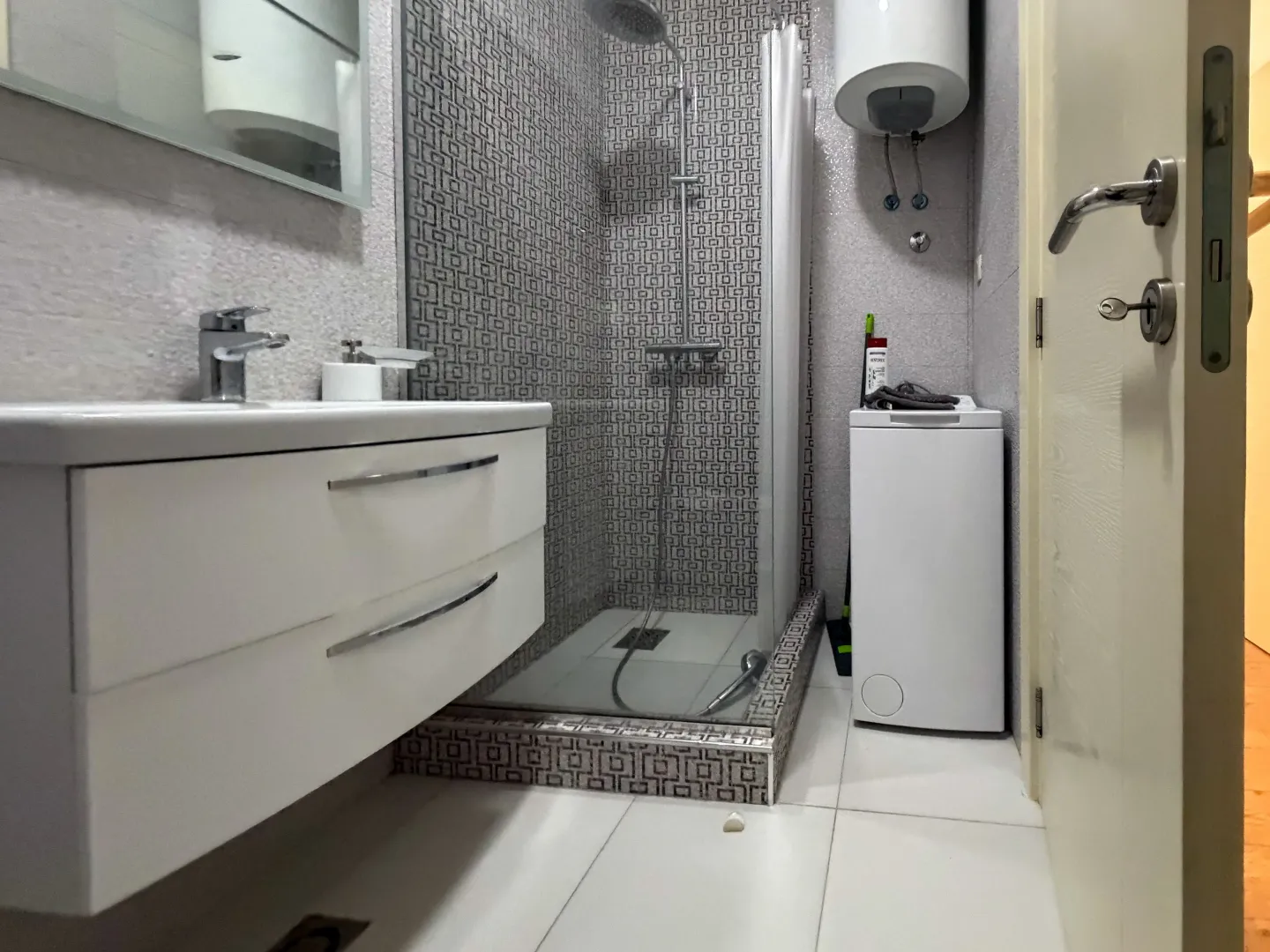 Sale, one bedroom apartment, 52m², Bečići, Budva