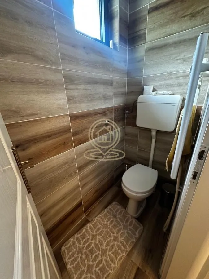Prodaja, četvorosoban stan, 116m², Grbavica, Novi Sad Sve Podlokacije