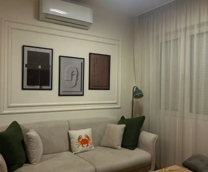 Izdavanje, jednosoban stan, 41m², Budva, Crna Gora