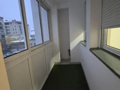 Izdavanje, dvosoban stan, 50m², Bulevar Oslobodjenja, Novi Sad Sve Podlokacije - image 22