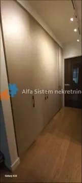 Izdavanje, trosoban stan, 92m², Savski Venac, Beograd - image 15